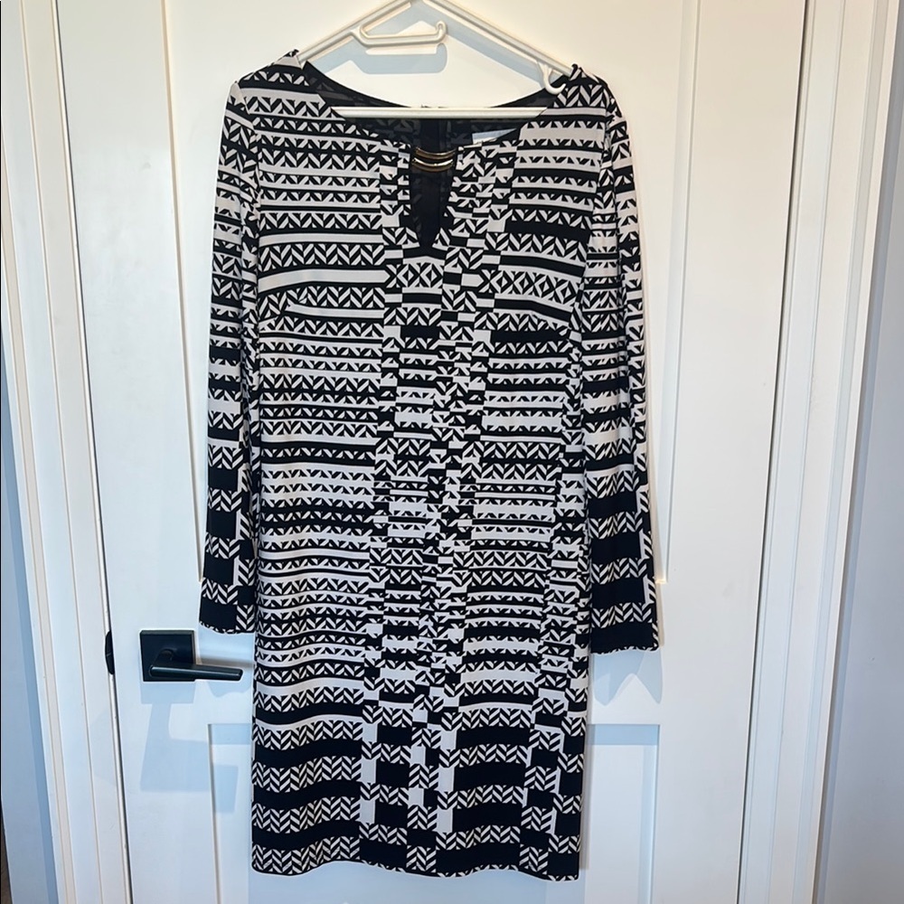 Joseph Ribkoff Black and White Crew Neck Sheath Dress